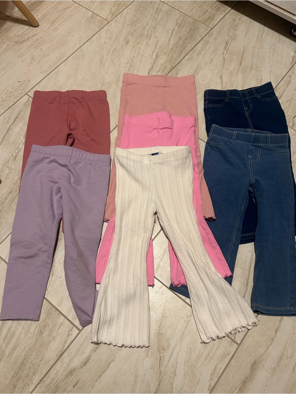 Bundle of 7 great condition 3T toddler girls pants
